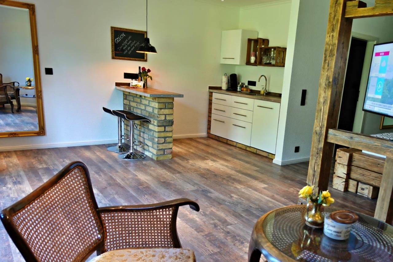 Gaestehaus Annel Niederhorbach ภายนอก รูปภาพ